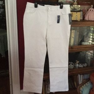 NWT Chaps Size 14 white straight leg jeans